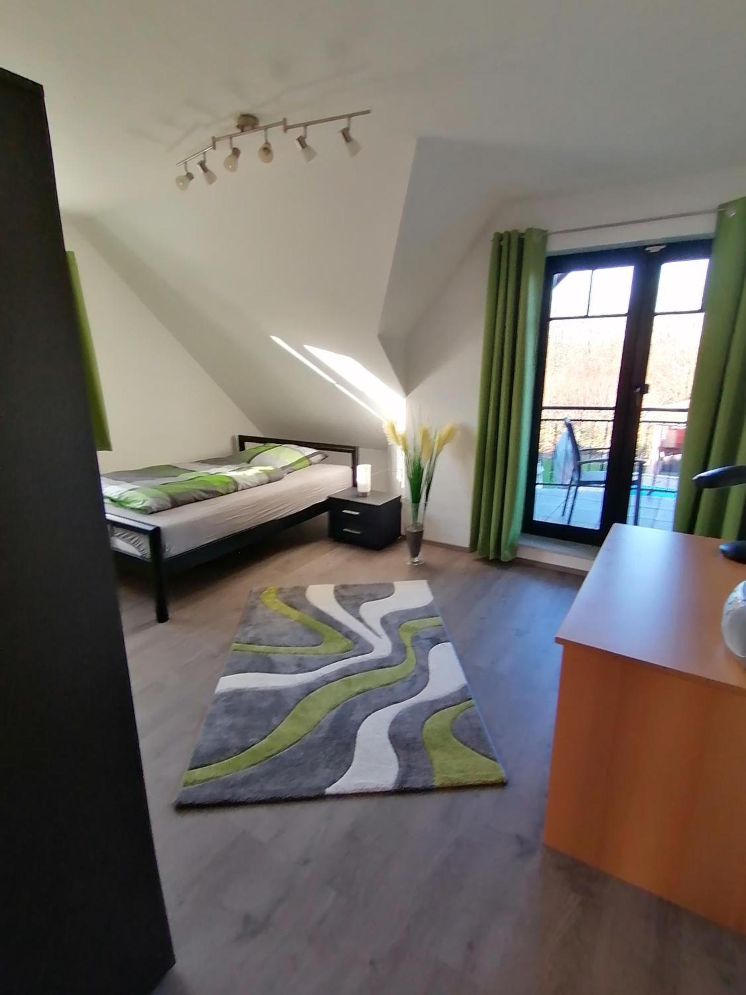 Ferienwohnung "Sanssouci", Muelheim Selbeck Mülheim an der Ruhr Exterior photo